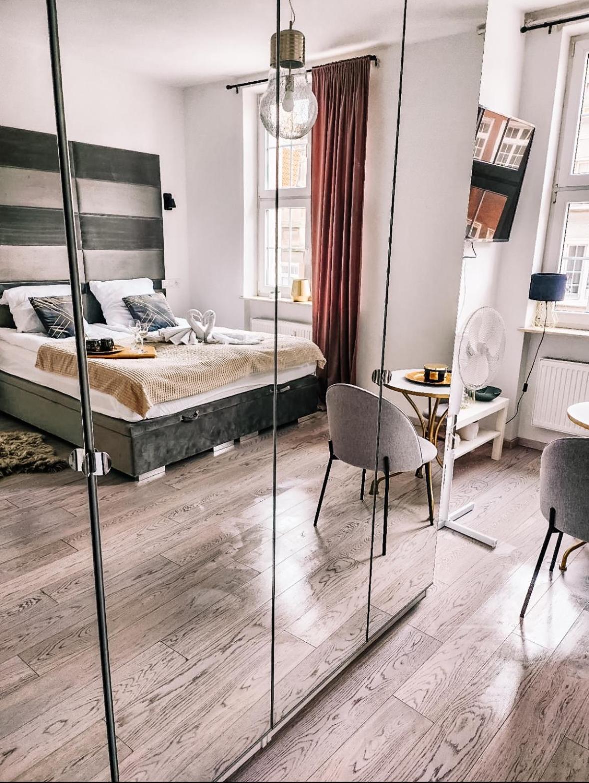 شقة Cloud 9 King Size Bed - Old Town View Gdansk Ogarna المظهر الخارجي الصورة